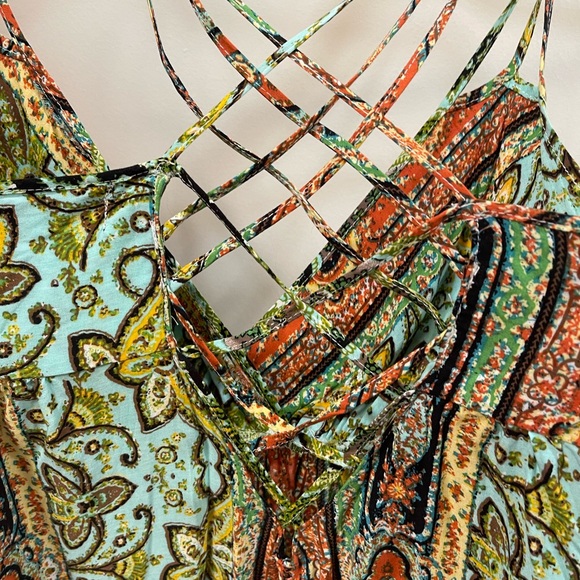 LF House of Three Multi-Colored Mini Strap Dress w/ Cross Back - Sz 8 - Picture 8 of 8